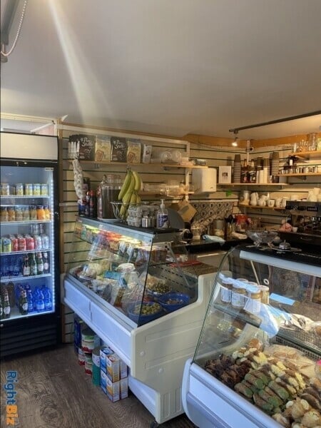 Italian deli for sale in Kent. Photo 11