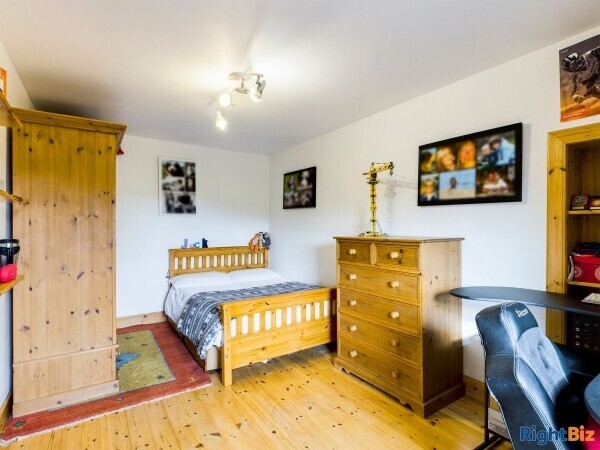 Split level workshop/offices with planning for residential development & 3 bed cottage Photo 12