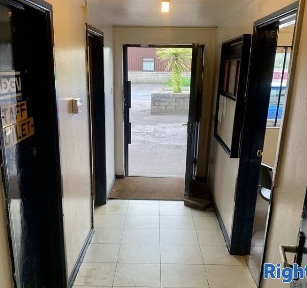 Well Established Tyre Specialist For Sale Photo 12