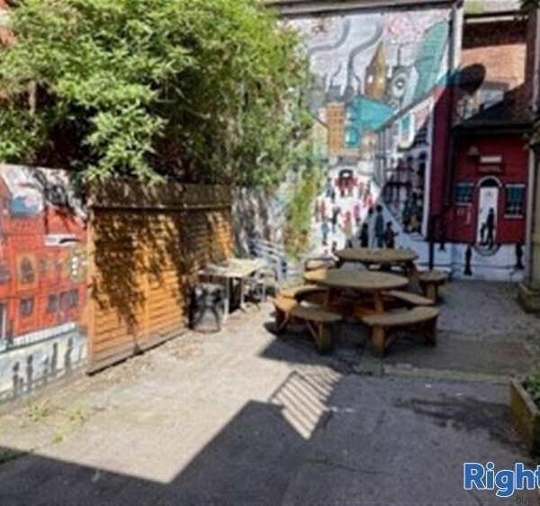 Superb Opportunity for City Centre Located Leasehold Business Photo 12