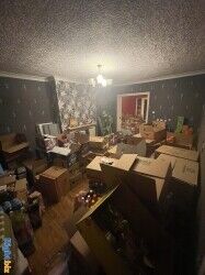 Convenience Store/Dessert Bar (Plus 3 Bedroom House with Double Garage) Photo 12