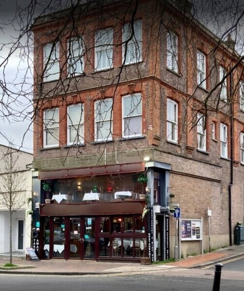 Authentic Licensed Lebanese Restaurant for Sale in Chesham Photo 12