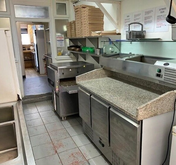 Leasehold Burger & Pizza Takeaway Located In Rednal Photo 12