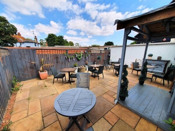 STUNNING TEA ROOMS/BISTRO/CAFÉ WITH FULL A3 & ALCOHOL LICENCE Photo 12