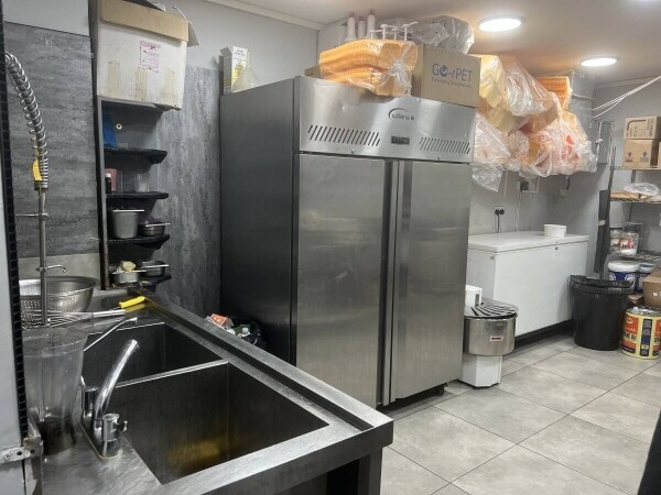 Famous Fried Chicekn, Grill, Pizza shop in Forestgate Photo 12