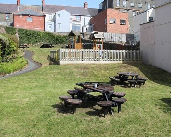 LORD NELSON HOTEL, MILFORD HAVEN, PEMBROKESHIRE : FOR SALE BY PUBLIC AUCTION (UNLESS PREV SOLD) Photo 12
