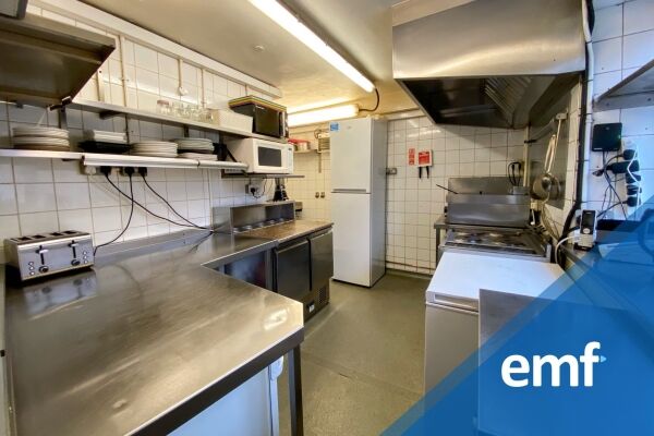 NEW PRICE > Busy Cafe in Popular Norfolk Town Photo 12