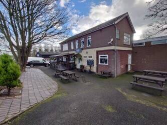 Restaurant for sale in Lincoln Photo 1