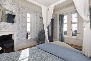 holiday let with outstanding sea views Balmoral styled in Devon Photo 12