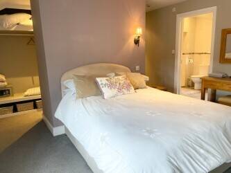 DERBYSHIRE - MARKETPLACE PUB AND RESTAURANT WITH THREE LETTING BEDROOMS Photo 12
