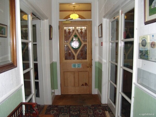 10 bedroom Victorian B&B / Hotel with owners accommodation set in the village of Combe Martin Photo 13