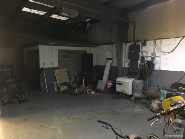 Long established Large MoT and Repair Garage for sale in Hartlepool Photo 13