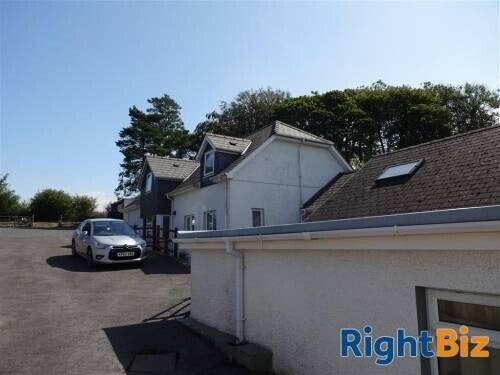 Former Public House for sale in Llanybydder Photo 13