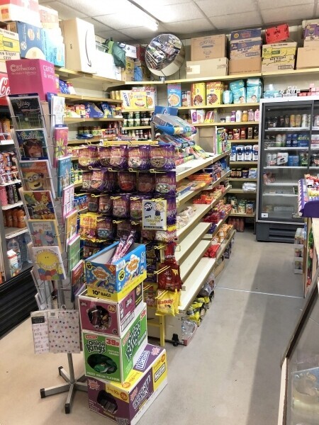 FREEHOLD OFF LICENCE & GENERAL DEALERS – DEWSBURY Photo 13