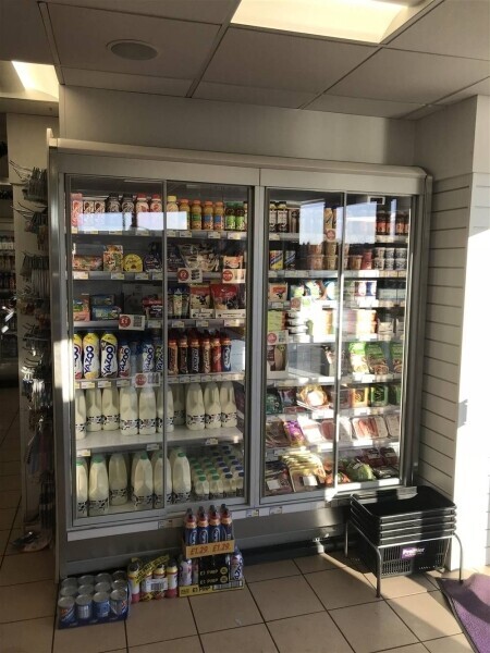 THRIVING LICENSED CONVENIENCE STORE IN KILMARNOCK Photo 13
