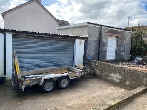 Convenience Store for sale in Bargoed Photo 13