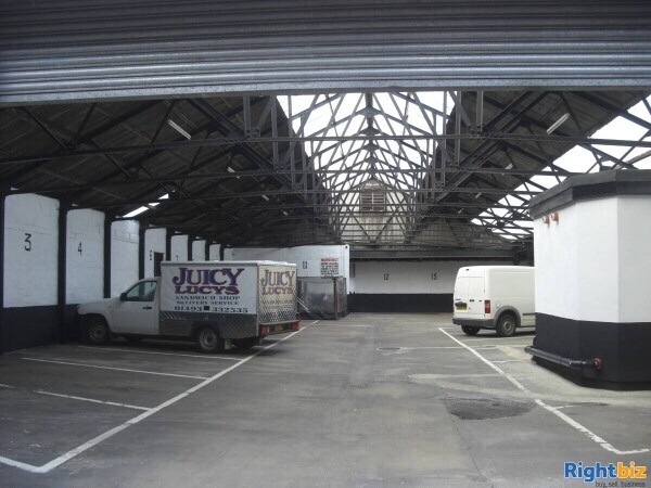 GREAT YARMOUTH - SEAFRONT CHAMPAGNE BAR WITH PLANNING PERMISSION FOR MULTIPLE FLATS AND HOUSES Photo 13