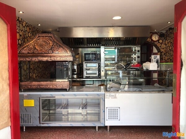 Middle Eastern Restaurant and Shisha Garden with a New Takeaway for Sale in Loughborough Town Centre Photo 13