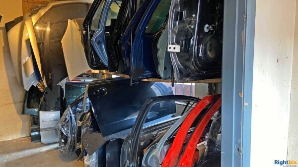 Car Parts and Car Servicing Garage for Sale in Birmingham Photo 13