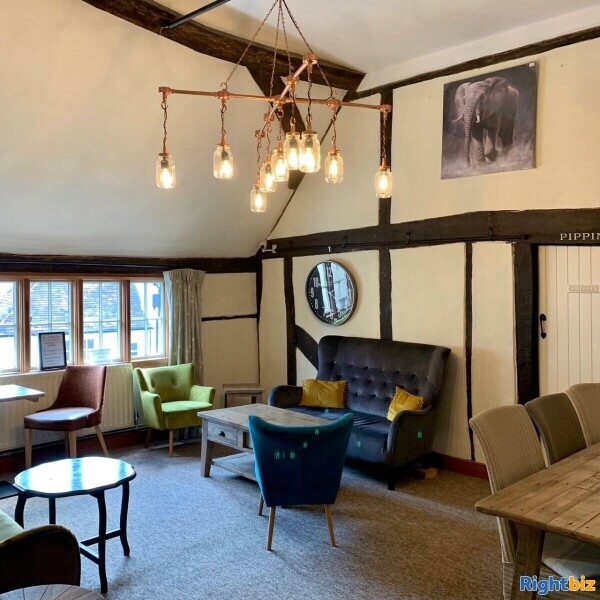 AWARD WINNING COFFEE SHOP & SHOP OFFERING UNIQUE HOMEWARE, GIFTS AND FURNITURE RETAILER Photo 13
