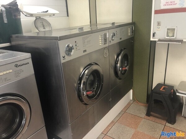 Launderettes and linens shop for sale in london Photo 13