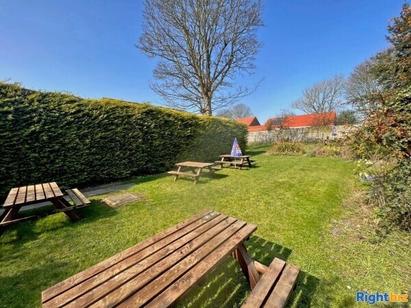 EAST RIDING OF YORKSHIRE - EXCELLENT PUB IN THE POPULAR VILLAGE OF WETWANG Photo 13