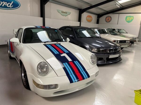 A RECORD-BREAKING CLASSIC CAR RESTORATION FACILITY Photo 13