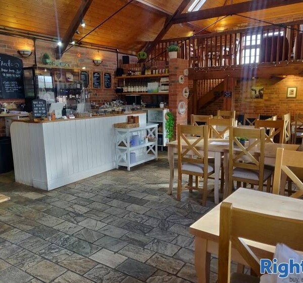 Licensed Café & Coffee Shop Located In Wootton Wawen Photo 13