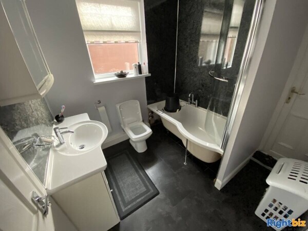 Convenience & Off Licence Store with Well Presented 4 Bedroom Property in Seaside Town Seaham Photo 13