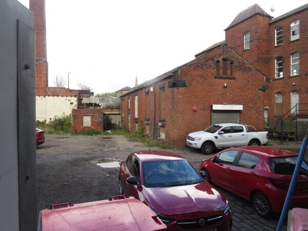 Long Established, Traditional Fish & Chip business, in the heart of Morley Photo 13