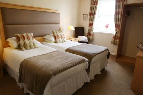 A well-positioned multi-income stream hotel in sought after coastal town of Portsoy.(ref 1519) Photo 12