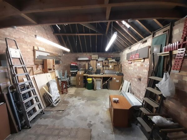 Off License & Convenience For Sale in Market Rasen Photo 13
