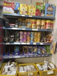 Off licence store in Worthing Photo 13