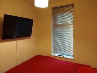 Freehold Sunbed Business Living Accommodation Horwich Bolton Greater Manchester North West For Sale Photo 13