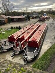 Boat hire fleet and boatyard with accommodation in a Midlands village Photo 13