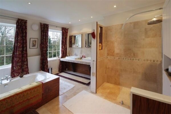 INDEPENDENT JOINERY COMPANY OFFERING BESPOKE WOODEN FURNISHINGS Photo 13