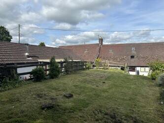 SOMERSET - VILLAGE FREEHOUSE ON MAIN ROAD NEAR DORSET BORDER Photo 13