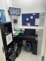 Prime Location Mixed Shop Eastern and Western Europe Shop - SM1 1PQ Up for Sale Photo 13