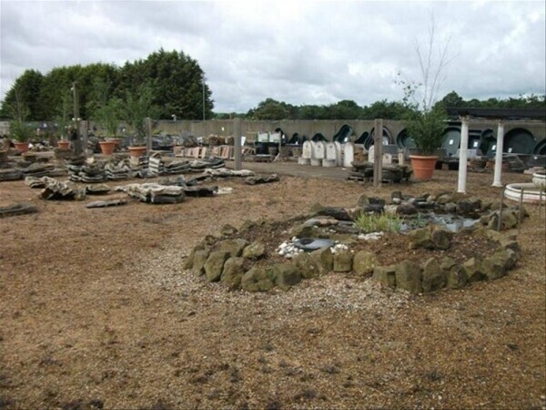 Garden Centre - Sherfield-on-Lodden Photo 14