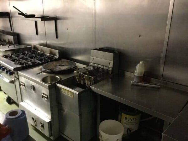 Indian Restaurant with a Popular Takeaway Service Photo 14