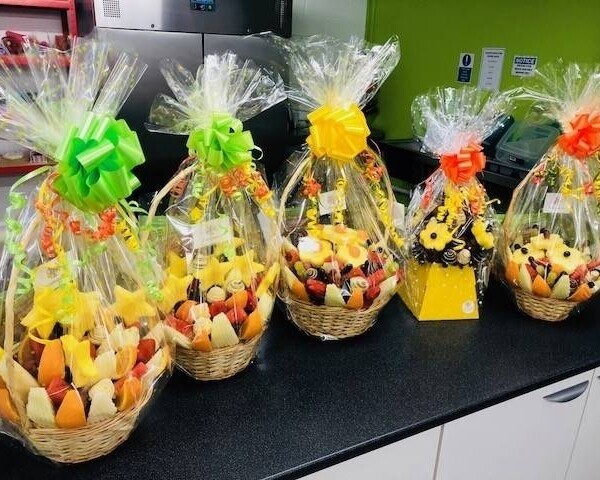 Edible Bouquets & Fruit Display Specialists Photo 14