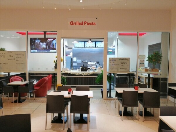 Busy cafe/restaurant for sale Photo 14