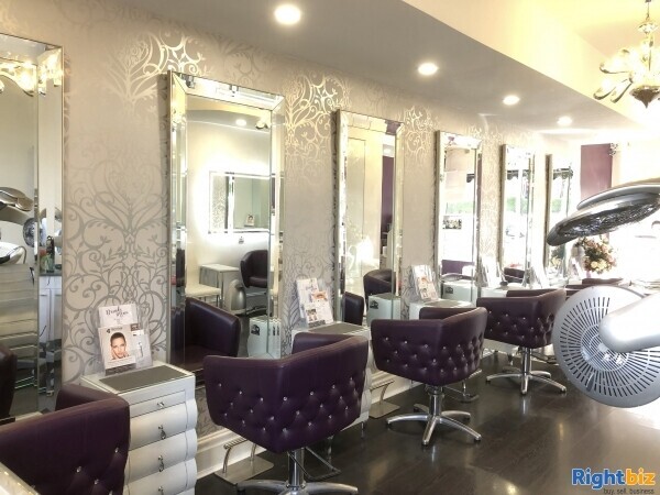 Salon business for sale Photo 14