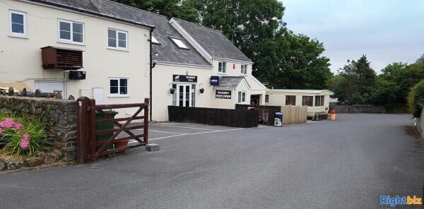 PEMBROKESHIRE (NEAR TENBY) - VILLAGE CENTRE CATERING LED PUBLIC HOUSE Photo 14