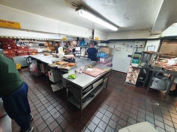 30-YEAR ESTABLISHED OUTSIDE CATERING COMPANY & CAFÉ Photo 14
