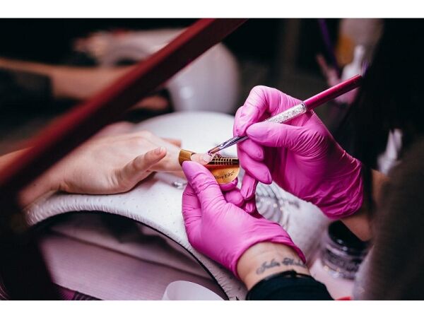 Well established Beauty Treatment business in Eastleigh for sale Photo 14