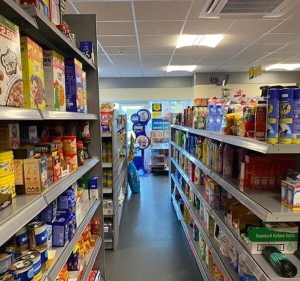 Leasehold Convenience Store & Off License Located In Atherstone Photo 14