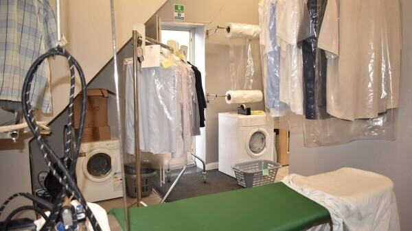 TWO DRY CLEANING RECEIVERS FOR SALE, HIGH TUNOVER Photo 14