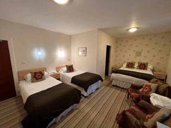 A well-positioned multi-income stream hotel in sought after coastal town of Portsoy.(ref 1519) Photo 13