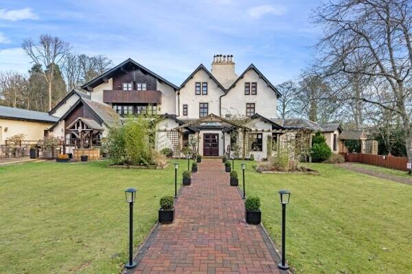 Scottish Borders - Superb 20-bedroom Country House Hotel in over 3 Acres - For Sale Photo 14